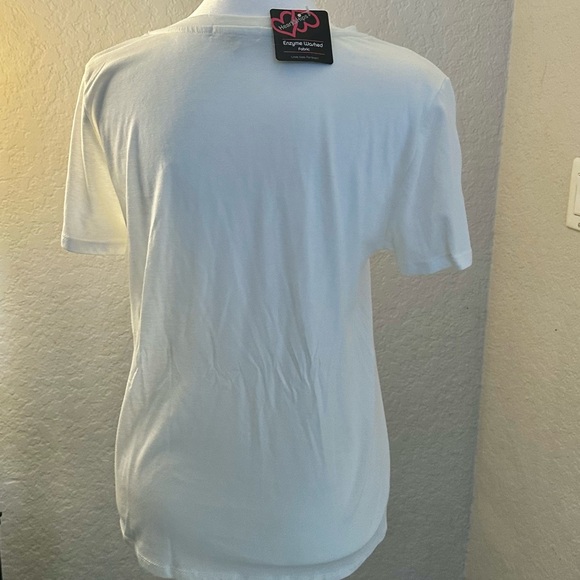 🌺WIFE MOM BOSS GraphicTee🌺 - Picture 2 of 3